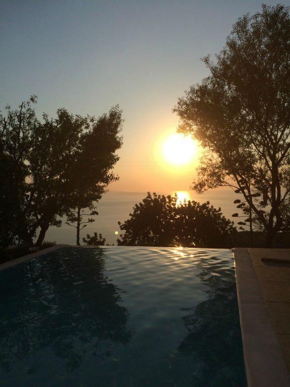 Yades Villas Athánion الغرفة الصورة